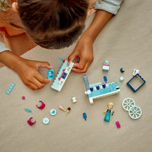 Încarcă imaginea în Galerie, Lego Disney Princess Bunatatile Elsei din Regatul de Gheata
