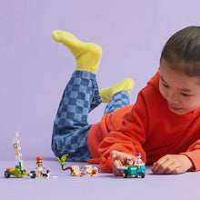 Încarcă imaginea în Galerie, Lego Friends Aventuri Cu Catei La Surfing Si Pe Scuter 42641
