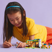 Încarcă imaginea în Galerie, Lego Friends Camera lui Autumn
