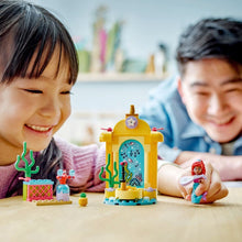 Încarcă imaginea în Galerie, Lego Disney Princess Scena Muzicala a lui Ariel
