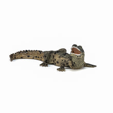 Încarcă imaginea în Galerie, Papo Animale Salbatice Figurina Pui de Crocodil
