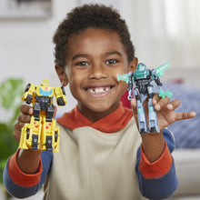 Încarcă imaginea în Galerie, Transformers Earthspark Set 2 Figurine Bumblebee si Mo Malto
