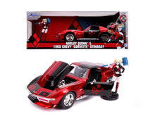 Încarcă imaginea în Galerie, Jada Toys Masinuta din Metal Harley Quinn 1969 Chevy Corvette
