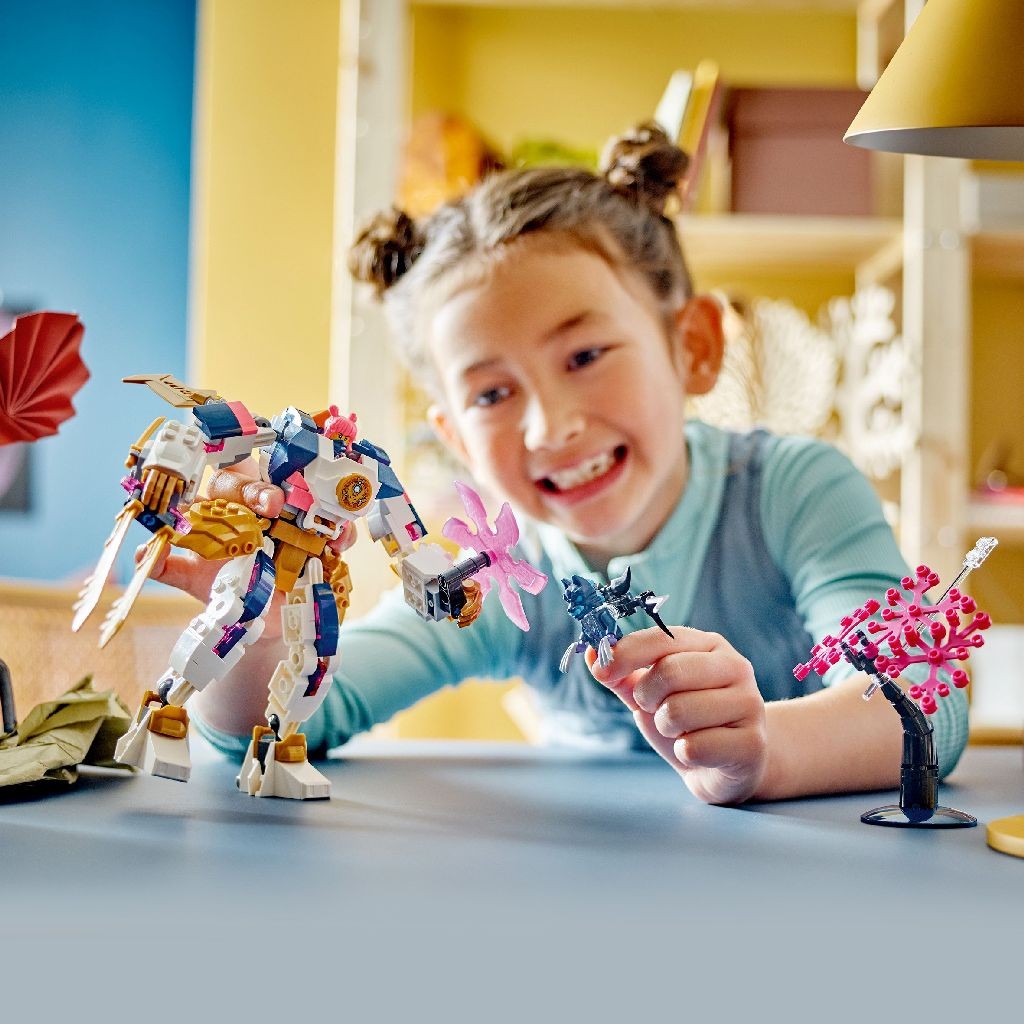 Lego Ninjago Robotul Stihie Tehnologic al Sorei