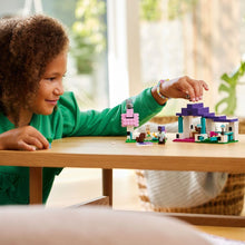 Încarcă imaginea în Galerie, Lego Minecraft Refugiul de Animale
