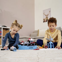 Încarcă imaginea în Galerie, Majorette Creatix Statie Portuara Maersk
