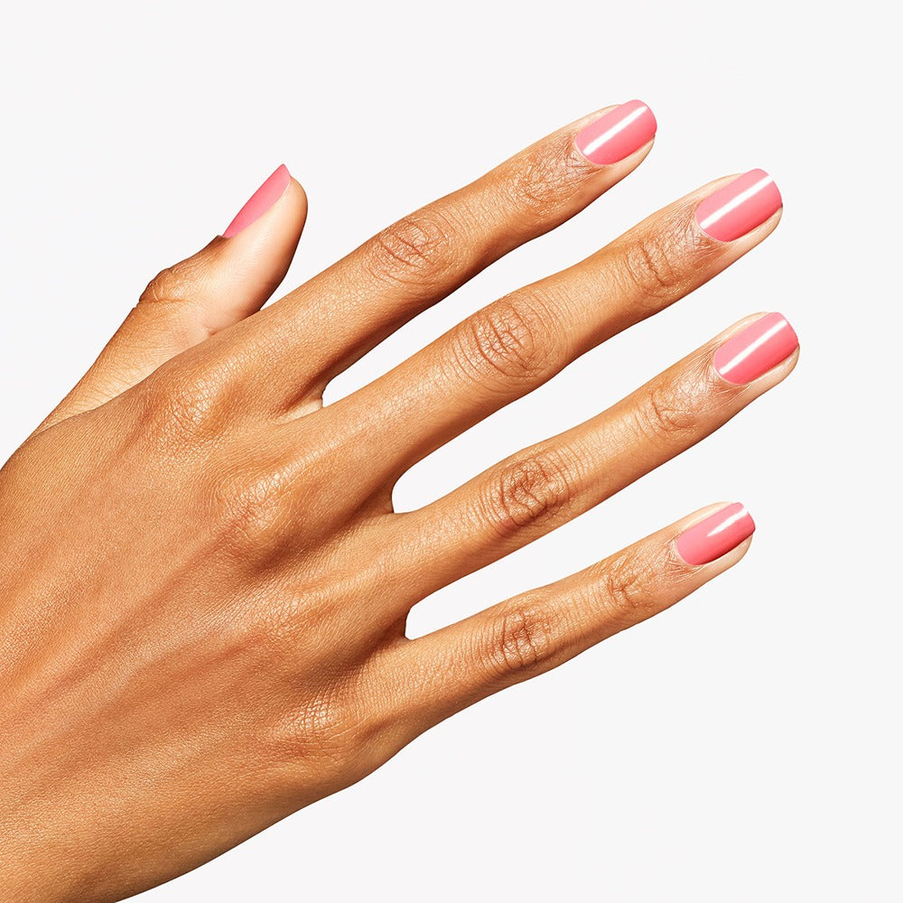 OPI Gel Color Bathtime Bubbly 15ml Roz Hema-Free 15ml - Lac de Unghii Semipermanent