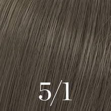 Încarcă imaginea în Galerie, Wella Professionals Color Xpress Light Brown Ash 5/1 60ml - Vopsea Permanenta
