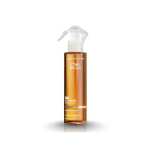 Încarcă imaginea în Galerie, Wella Professionals Ultimate Smooth Glass Liquid Layer – Spray Stralucire Par 185ml
