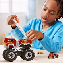 Încarcă imaginea în Galerie, Hot Wheels Monster Truck Mega Set Constructie 5 Alarm
