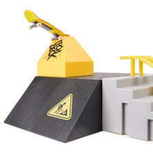 Încarcă imaginea în Galerie, Tech Deck Pachet Xconnect Fingerboard Pyramid Shredder
