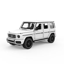 Încarcă imaginea în Galerie, Rastar Masinuta Metalica Merceded Benz AMG G63 Alb
