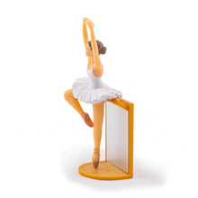 Încarcă imaginea în Galerie, Papo Personaje de Basm Figurina Balerina
