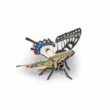 Încarcă imaginea în Galerie, Papo Animale Salbatice Figurina Fluture Coada de Randunica
