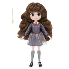 Încarcă imaginea în Galerie, Harry Potter Wizarding World Papusa Hermione Granger 20cm
