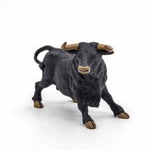 Încarcă imaginea în Galerie, Papo Prietenii de la Ferma Figurina Taurul Andaluzian
