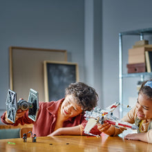 Încarcă imaginea în Galerie, Lego Star Wars Hibrid Tie Fighter si X-Wing
