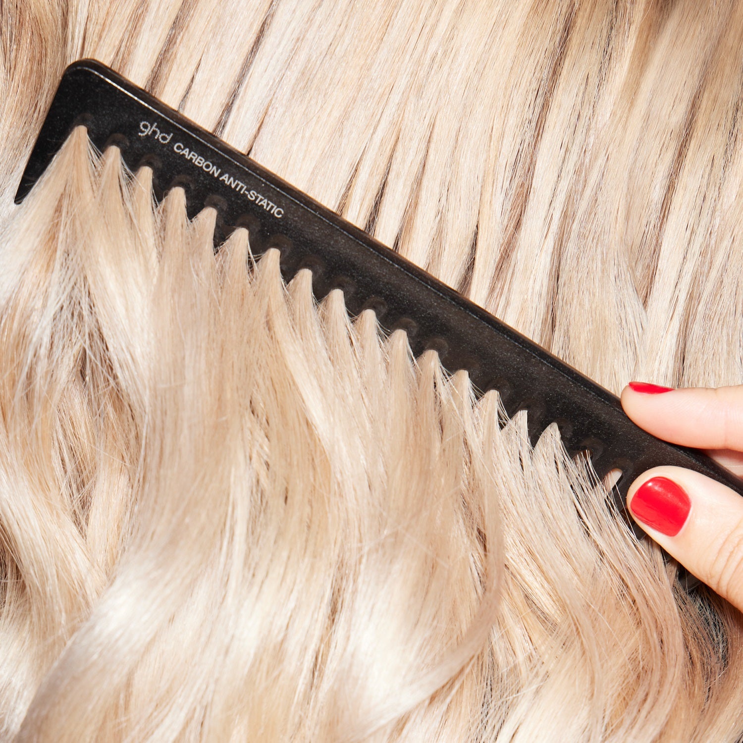 GHD The Comb Out Pieptene Profesional cu Dinti Rari pentru Descurcare - Beauty Lounge