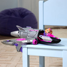 Încarcă imaginea în Galerie, Paw Patrol Vehicul Transformator Skye Mighty Movie Jet
