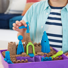 Încarcă imaginea în Galerie, Kinetic Sand Set Regatul Nisipului de Plaja
