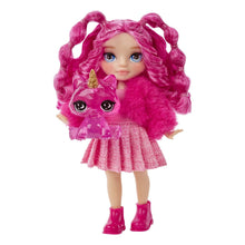 Încarcă imaginea în Galerie, Rainbow High Littles Papusa Magenta Monroe
