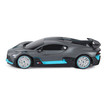 Încarcă imaginea în Galerie, Rastar Masina cu Telecomanda Bugatti Divo cu Telecomanda

