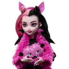 Încarcă imaginea în Galerie, Monster High Papusa Draculaura Creepover Party
