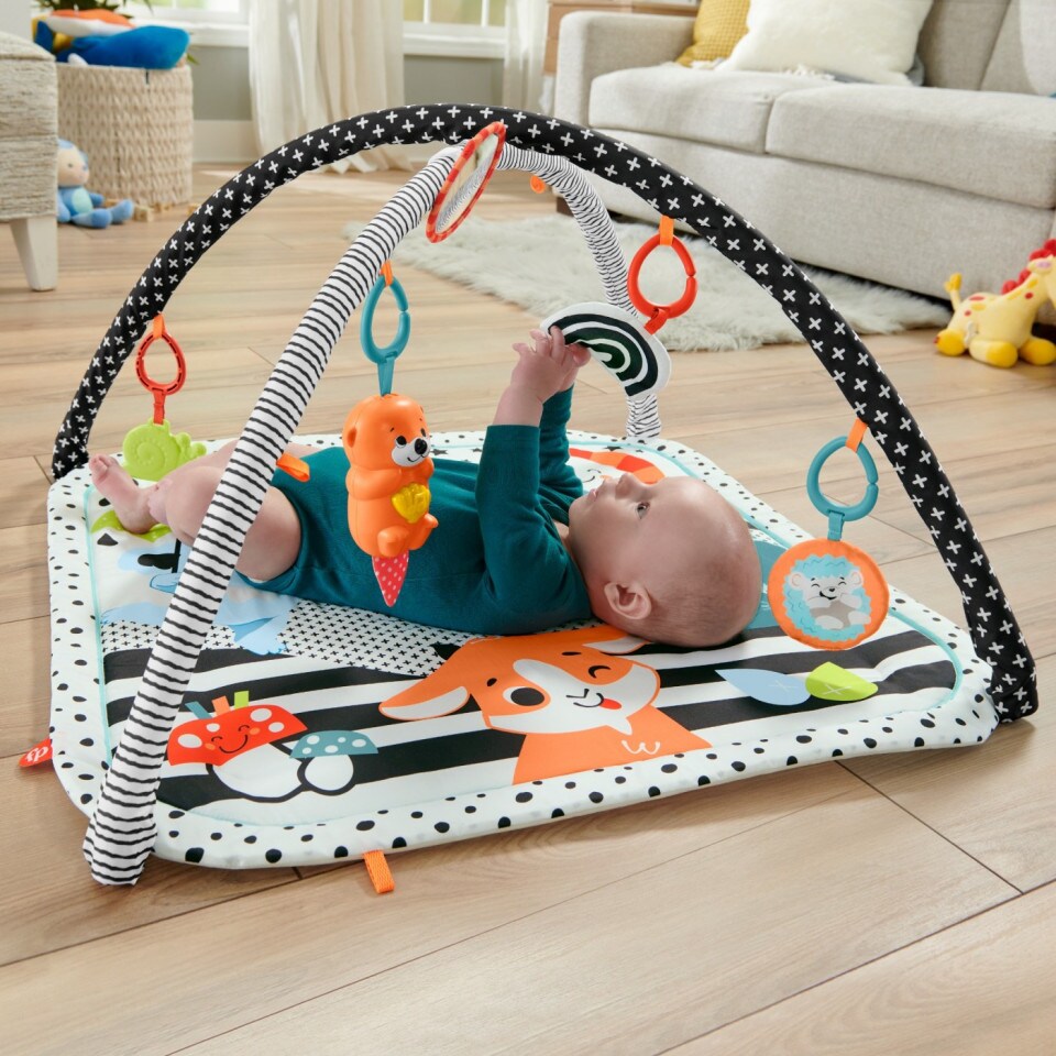 Fisher Price Saltea Muzicala 3 in 1 cu Centru de Activitati - Beauty Lounge