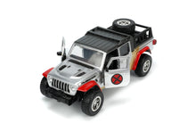 Încarcă imaginea în Galerie, Jada Toys Marvel Set Masinuta Metalica Jeep Gladiator si Figurina Colossus
