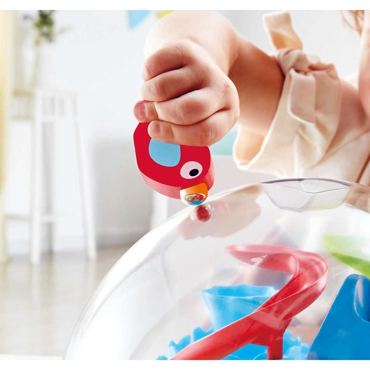 Hape Labirint Magnetic cu Bile Colorate