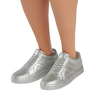 Barbie Fashionistas Baiat Brunet cu Maiou si Pantaloni Scurti