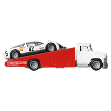 Încarcă imaginea în Galerie, Hot Wheels Transportator Carry On cu Masinuta Porsche Carrera 906
