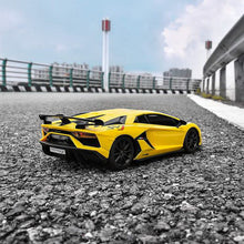 Încarcă imaginea în Galerie, Rastar Masina cu Telecomanda lamborghini Aventador SVJ Galben
