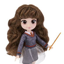 Încarcă imaginea în Galerie, Harry Potter Wizarding World Papusa Hermione Granger 20cm
