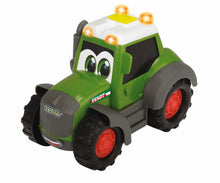 Încarcă imaginea în Galerie, Simba Baby Tractoras cu Remorca Pentru Animale cu Figurina Vacuta
