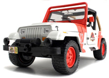 Încarcă imaginea în Galerie, Jada Toys Masinuta Metalica Jurassic World 1992 Jeep Wrangler
