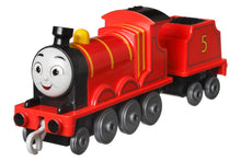 Încarcă imaginea în Galerie, Fisher Price Thomas Locomotiva cu Vagon Push Along James
