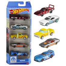 Încarcă imaginea în Galerie, Hot Wheels Set 5 Masini Mopar
