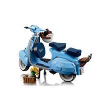 Încarcă imaginea în Galerie, Lego Iconics Vehicule Iconice Vespa 125
