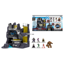 Încarcă imaginea în Galerie, JadaToys - Pestera Lui Batman
