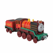 Încarcă imaginea în Galerie, Fisher Price Thomas Locomotiva cu Vagon Push Along Yong Bao
