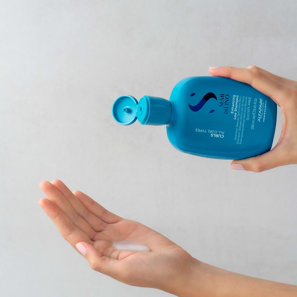 Alfaparf Milano Curls Enhancing Low Shampoo 250ml - Sampon Pentru Par Cret Sau Ondulat 