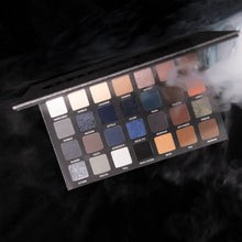 Încarcă imaginea în Galerie, Layla Cosmetics Creator Fluid Palette - Paleta Farduri Ochi Profesionala
