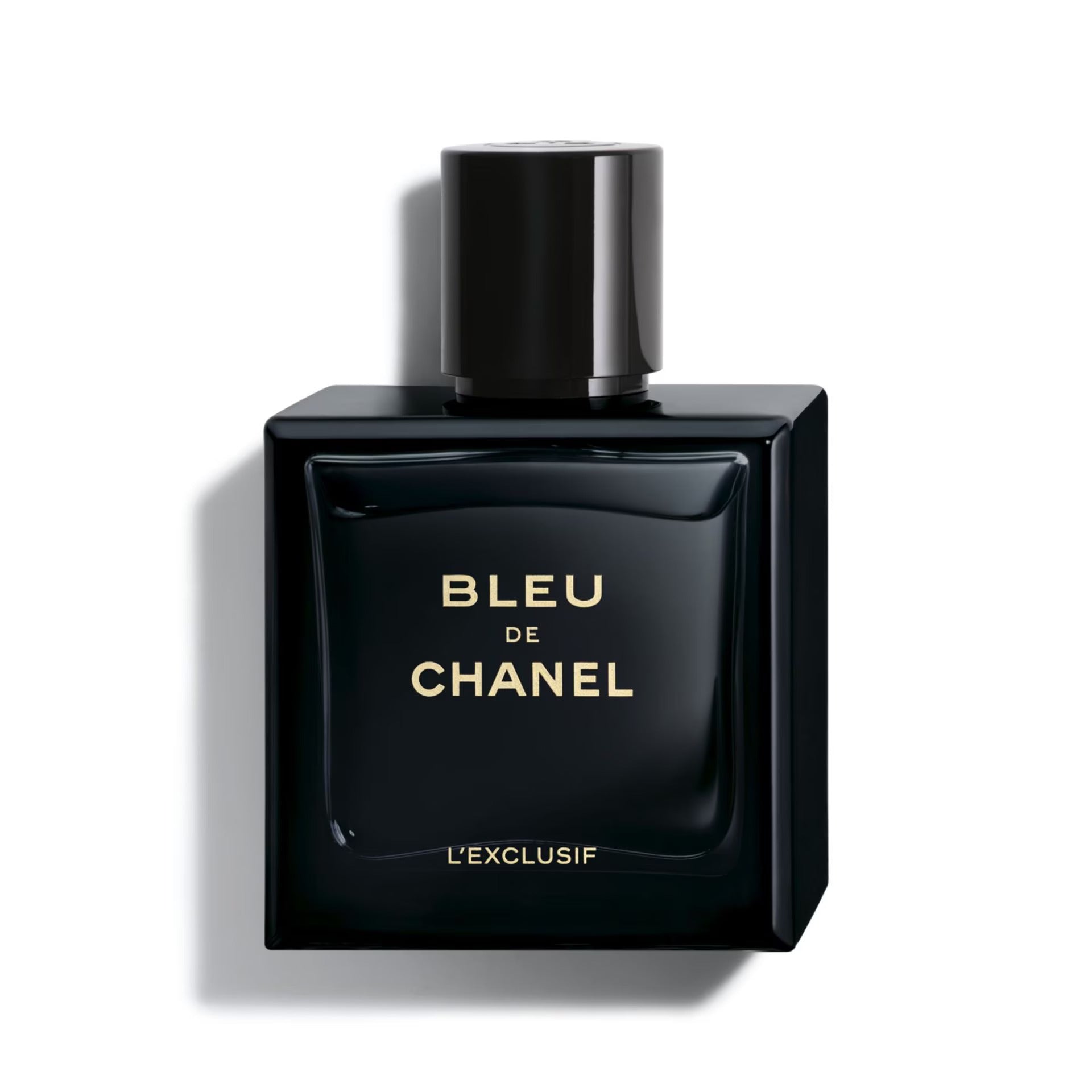 este o reinterpretare exclusivistă și sofisticată a emblematicului BLEU DE CHANEL