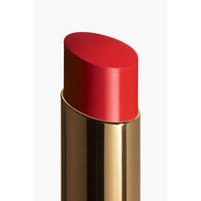 Încarcă imaginea în Galerie, Chanel Rouge Coco Flash 66 Pulse - Ruj Hidratant cu Stralucire Intensa Glossy
