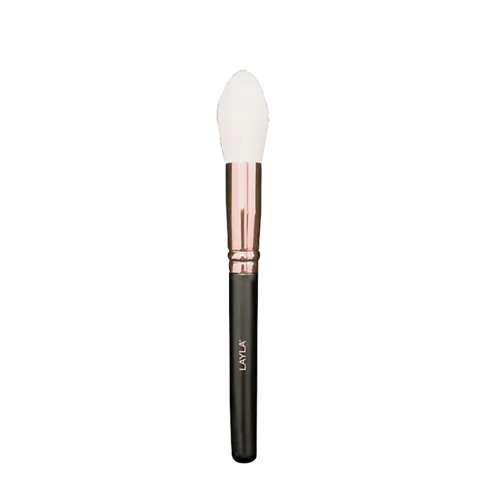 Layla Cosmetics Blush and Highlighter F106 - Pensula pentru Aplicarea Fardului de Obraz