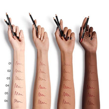 Încarcă imaginea în Galerie, Guerlain Contour G 02 Le Beige Praline - Creion de Buze Long-Lasting si Precizie Ridicata
