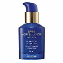 Încarcă imaginea în Galerie, Guerlain Super Aqua Emulsion Rich 50ml - Crema Hidratanta Antirid si Reparatoare
