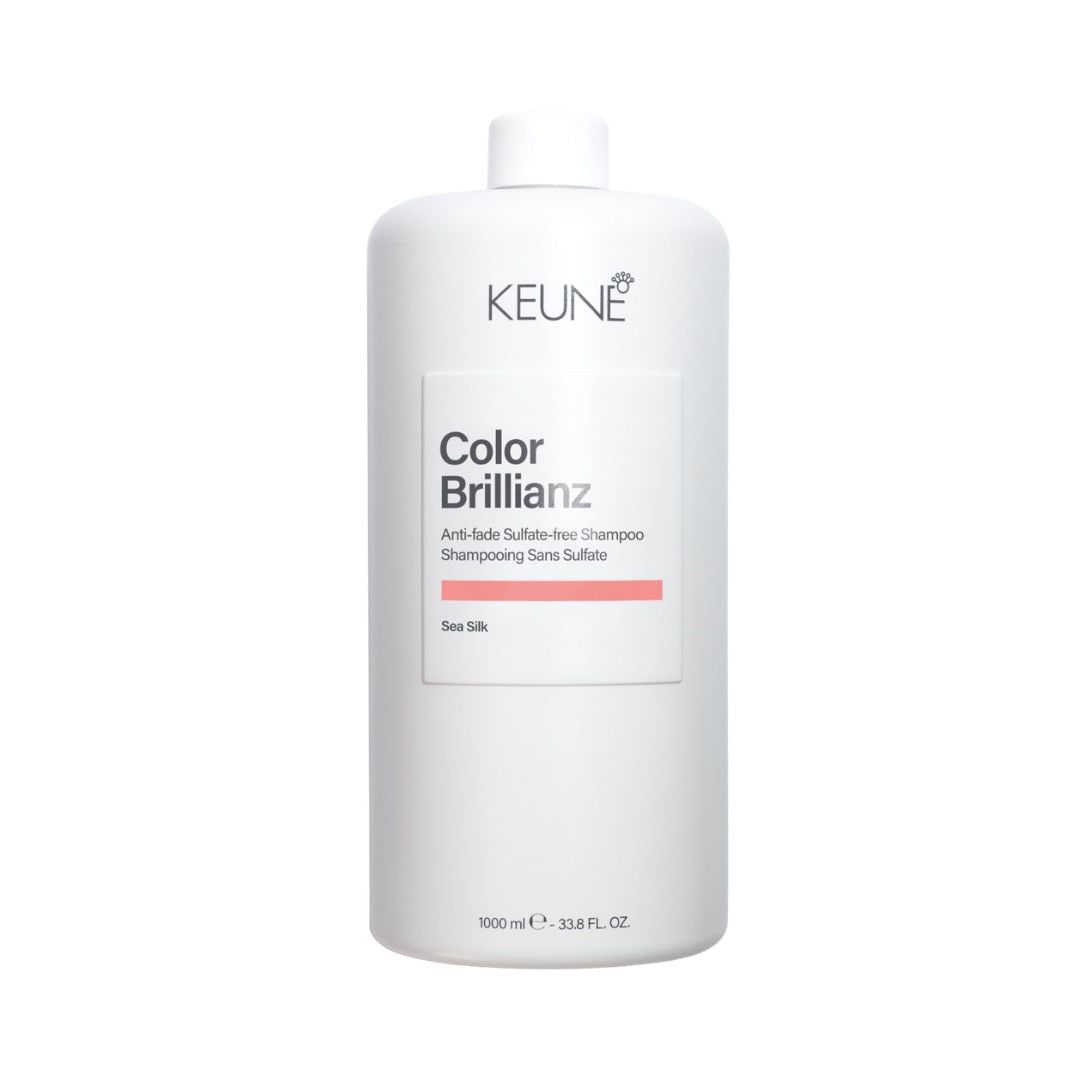 Keune Care Color Sulfate-Free protejează părul vopsit, menținând culoarea intensă și strălucitoare mai mult timp.