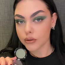 Încarcă imaginea în Galerie, Layla Cosmetics Sparkle Eyeshadow 14 - Fard de Ochi Stralucitor
